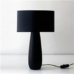 LAMPARA DE MESA TUNA M40 NEGRA CON PANTALLA DE GROSS NEGRA E27