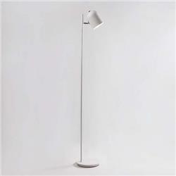 LAMPARA DE PIE DE HIERRO CON DETALLEN EN METAL BLANCA E27