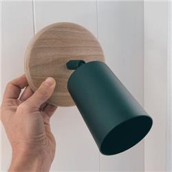 APLIQUE KETUL NEGRO CON BASE FLORON EN MADERA PETIRIBI GU10 